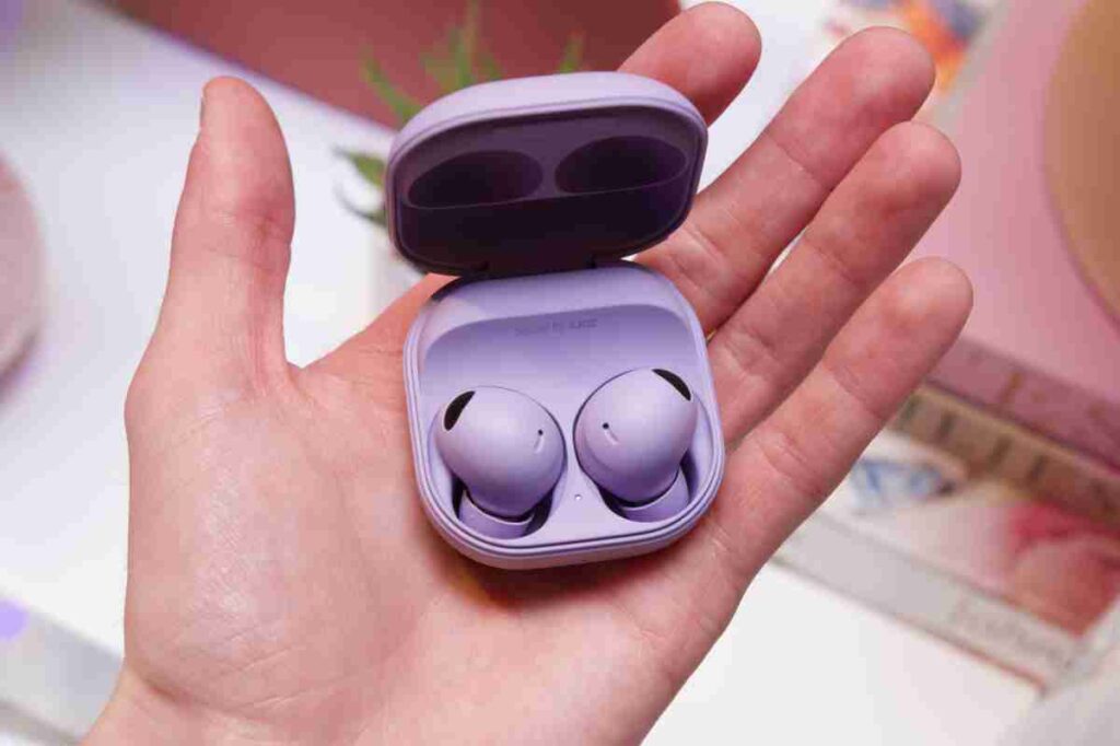 Samsung Galaxy Buds 2 Pro ईयरबड्स पर बंपर ऑफर, लगभग आधे से भी कम कीमत पर मिल रहा है